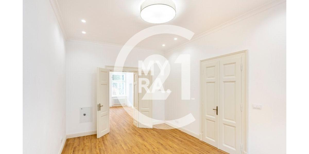 štýlový kancelársky priestor v historickej budove na Vodnej ulici