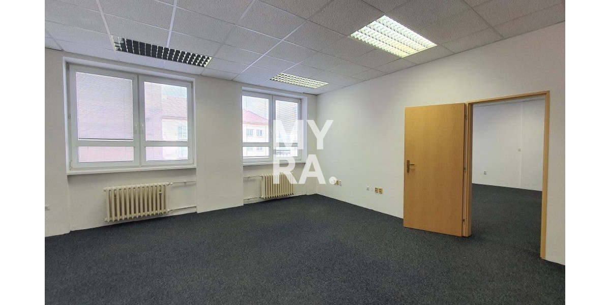 Kancelárie od 15m2 po 35m2 v Starom meste na Prenájom