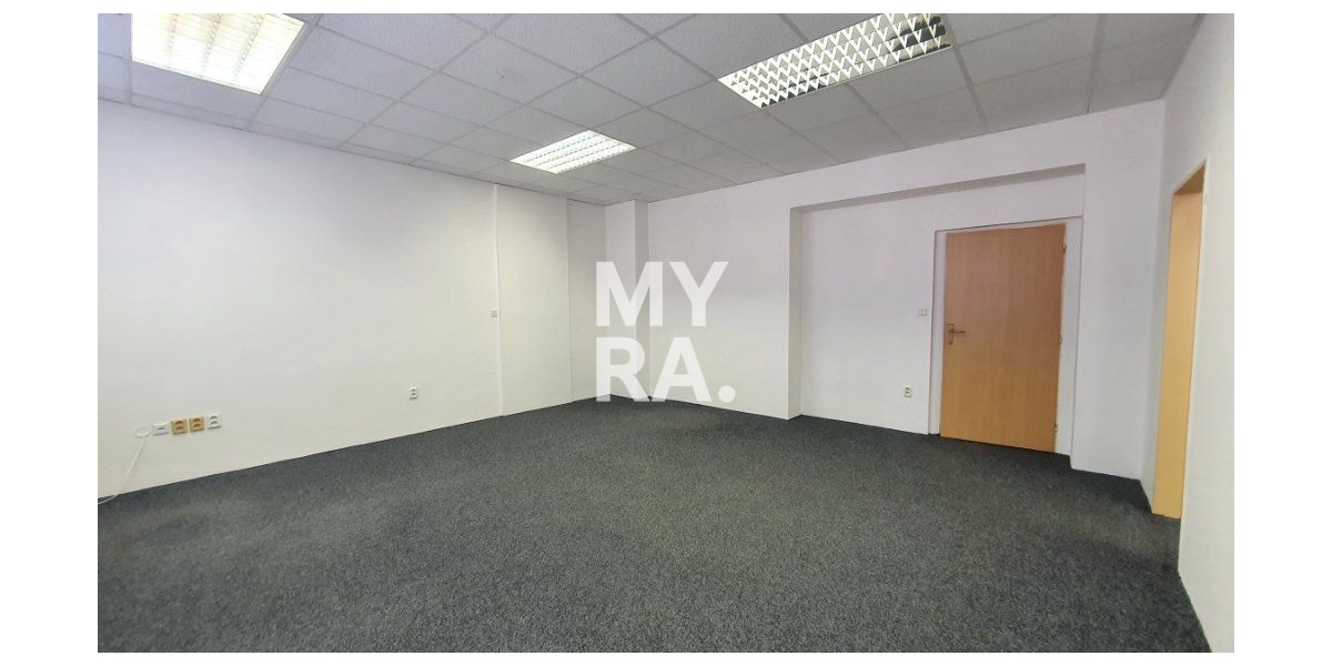 Kancelárie od 15m2 po 35m2 v Starom meste na Prenájom