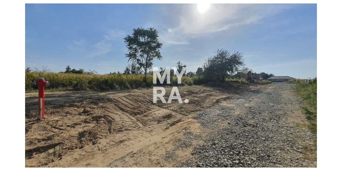 Stavebný pozemok Barca 893m2