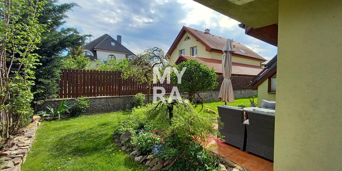 Exkluzívny 5 izbový rodinný dom v MČ Barca