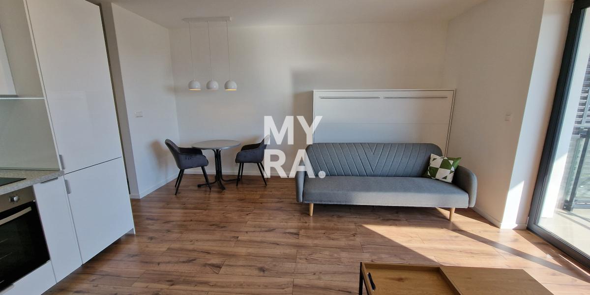 Pekný, úplne nový byt s parkovacím miestom