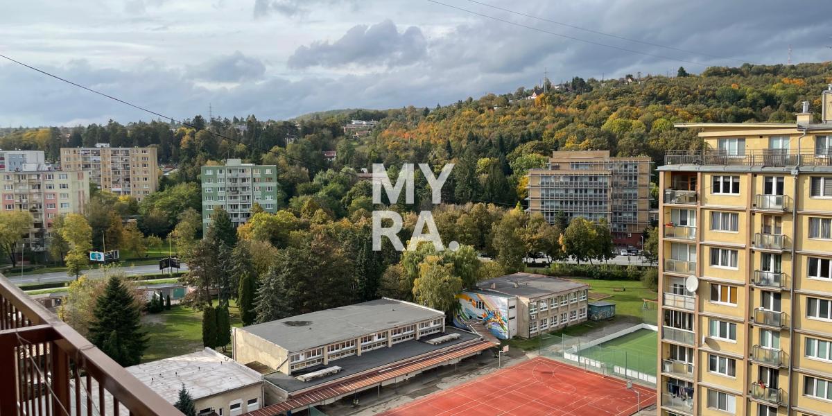 2 - izbový byt Boženy Němcovej