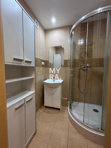 NA PRENÁJOM / 2-izbový byt, 54 m2, Pavlovičovo námestie, centrum mesta Prešov