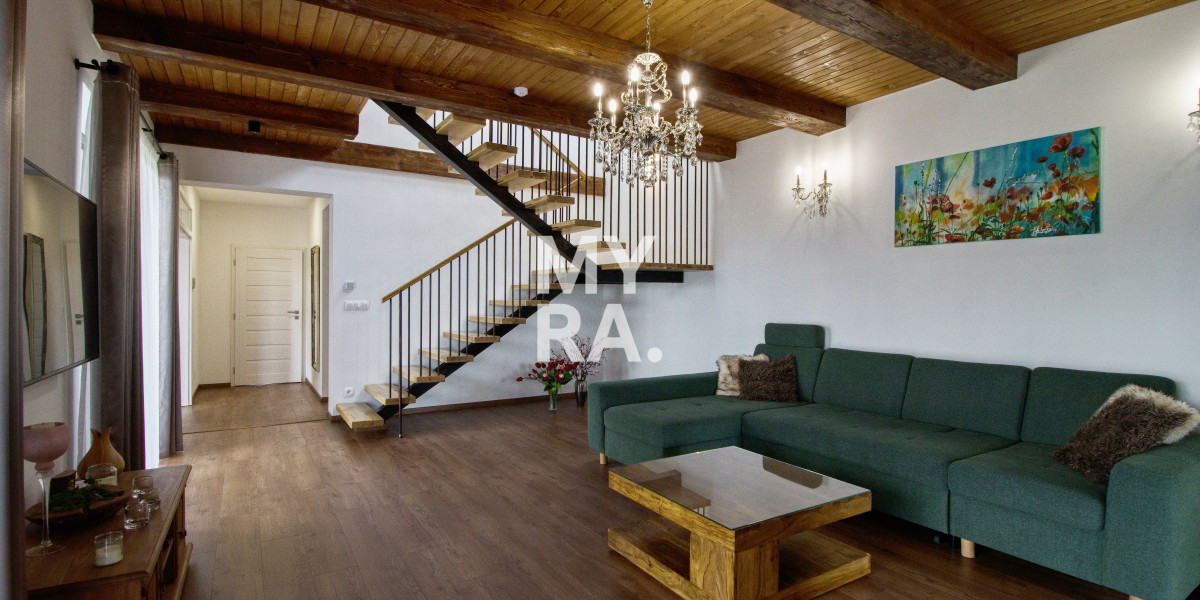 REZERVOVANÉ ***** / PREDAJ / Luxusne zariadený 5-izb. rodinný dom vo Vysokých Tatrách v blízkosti golfového ihriska