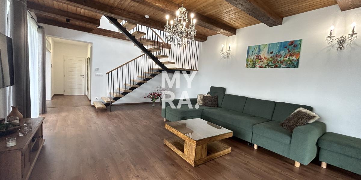 REZERVOVANÉ ***** / PREDAJ / Luxusne zariadený 5-izb. rodinný dom vo Vysokých Tatrách v blízkosti golfového ihriska