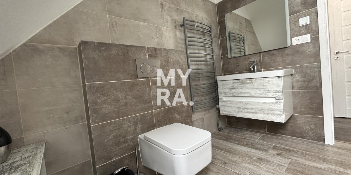 REZERVOVANÉ ***** / PREDAJ / Luxusne zariadený 5-izb. rodinný dom vo Vysokých Tatrách v blízkosti golfového ihriska