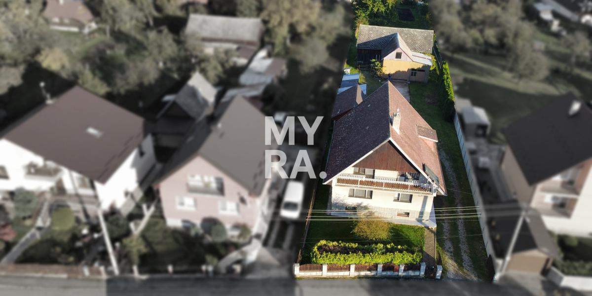 Samostatne stojaci rodinný dom s obytným podkrovím, Jakubovany