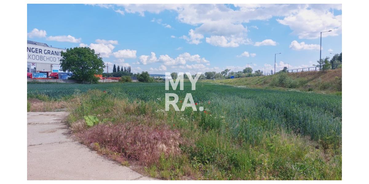 Pozemok v komerčnej zóne na predaj, Prešov