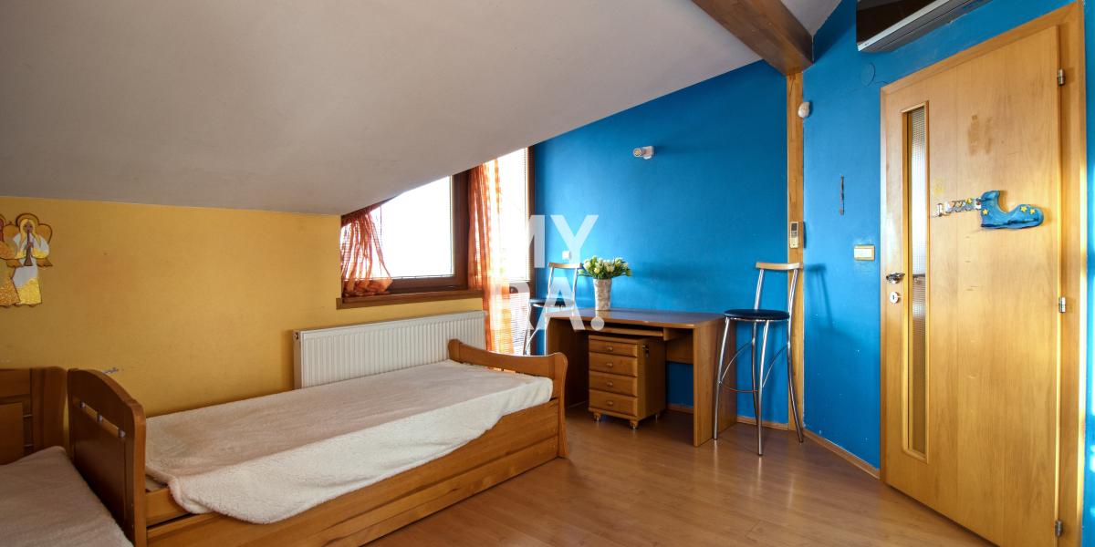 PREDAJ 6 izb. RD s bazénom / Prešov - Záborské