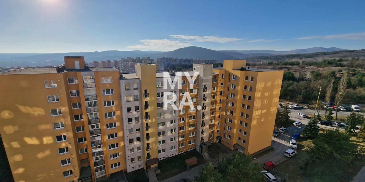 1. izb. byt na prenájom, zariadený