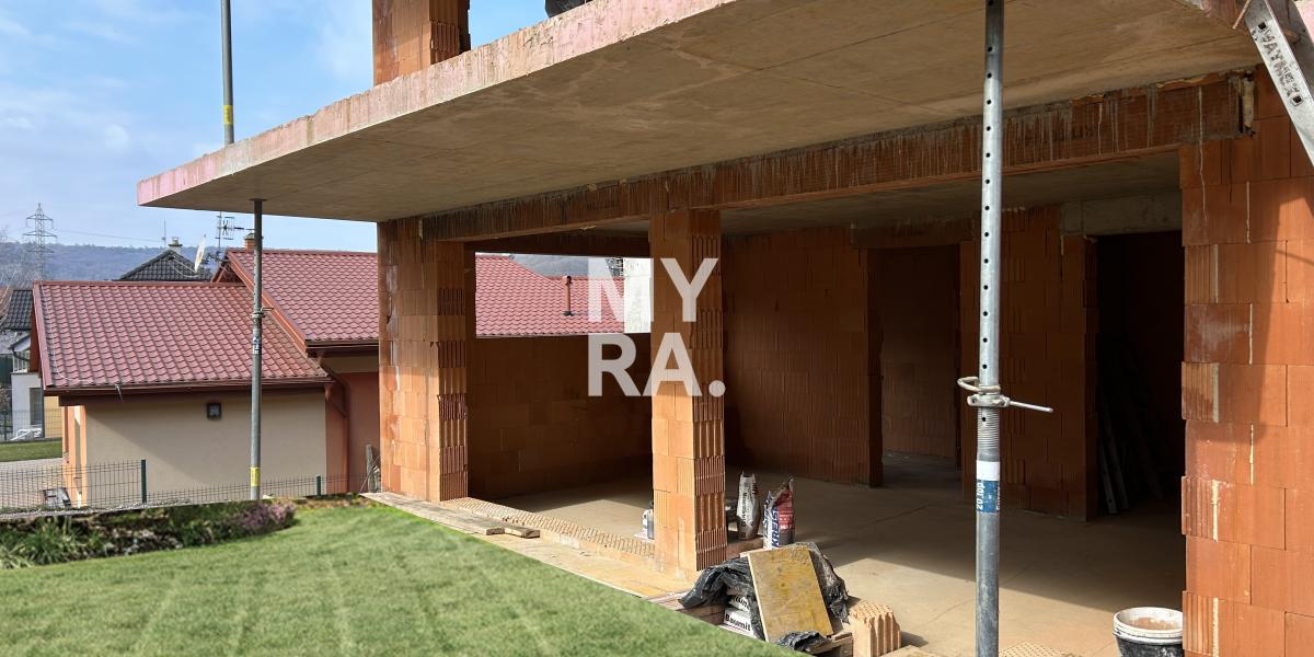 PREDAJ / dvoch novostavieb rodinných domov 226 m2 + pozemok 826 m2 | Veľký Šariš - Kanaš