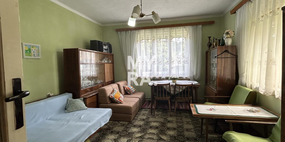 PREDAJ / starší rodinný dom s pozemkom 1950 m2 / Široké