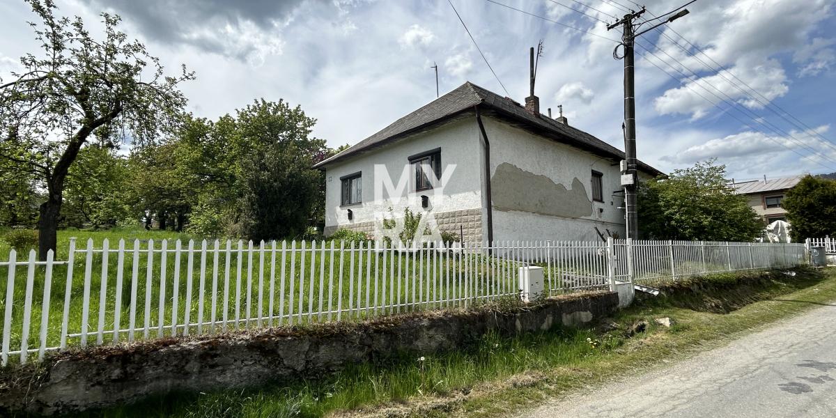PREDAJ / starší rodinný dom s pozemkom 1950 m2 / Široké