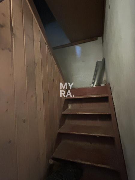 PREDAJ / starší rodinný dom s pozemkom 1950 m2 / Široké