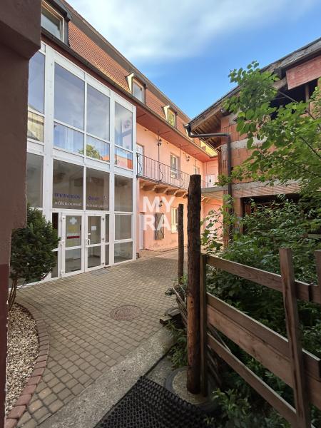 PREDAJ / historickej budovy Weberovho domu v Prešove