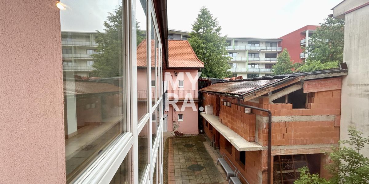 PRENÁJOM / ambulancia, kancelárie / 37 m2 / Weberov dom / ul. Konštantínova v Prešove