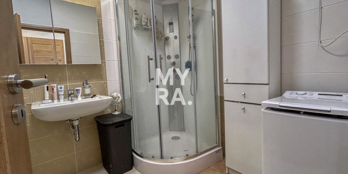 PREDAJ / 3-izbový apartmán 83 m2 s dvoma balkónmi/ Vysoké Tatry / ZMENA CENY !!