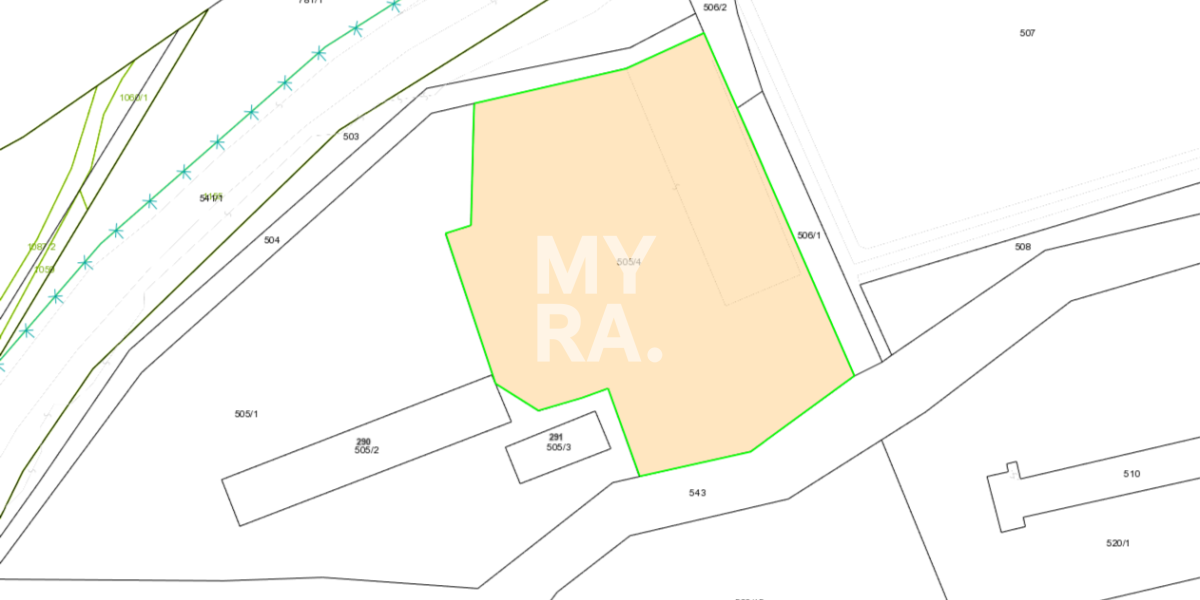 NA PREDAJ priemyselný areál o veľkosti 7000 m2 v obci Fričovce, neďaleko D1 diaľnica