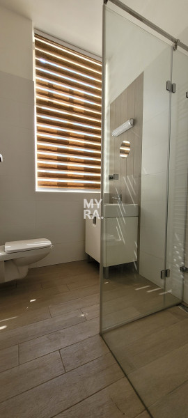 Nebytový priestor, prízemie, 2x parkovanie, 94 m2, klimatizácia, Baštová ulica, centrum mesta