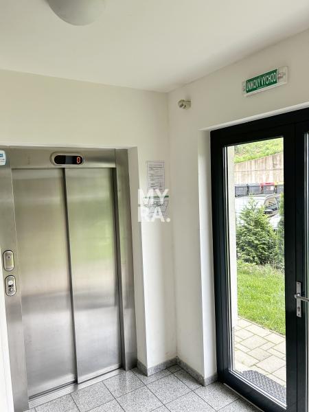 PREDAJ / priestory ambulancií / 146 m2 / Sídl. III, Prešov