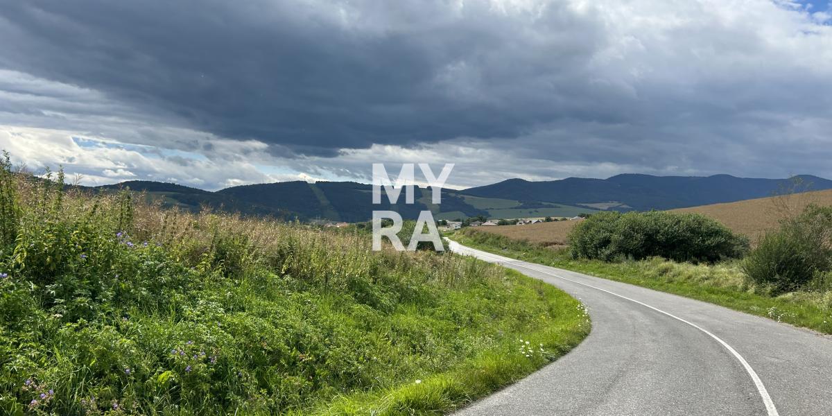 PREDAJ / stavebný pozemok / 2397 m2 / obec Ovčie / okres Prešov