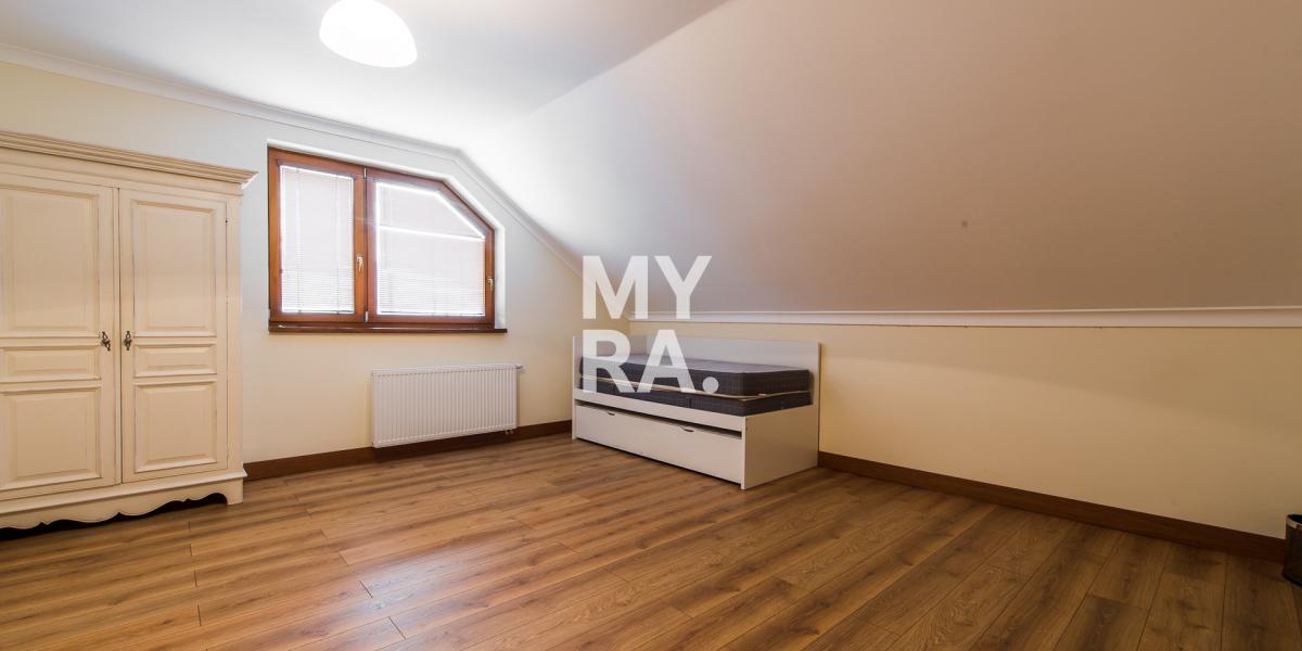 NOVÁ CENA ! / Rodinný dom aj na podnikanie / Kračúnovce 25 km od Prešova