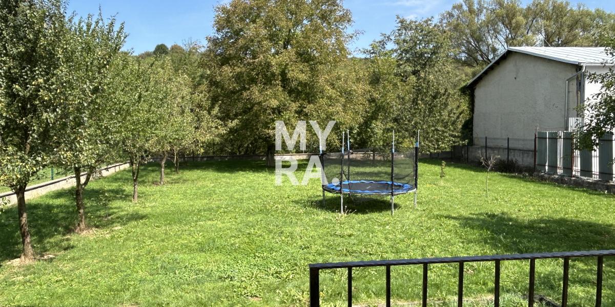 NOVÁ CENA ! / Rodinný dom aj na podnikanie / Kračúnovce 25 km od Prešova