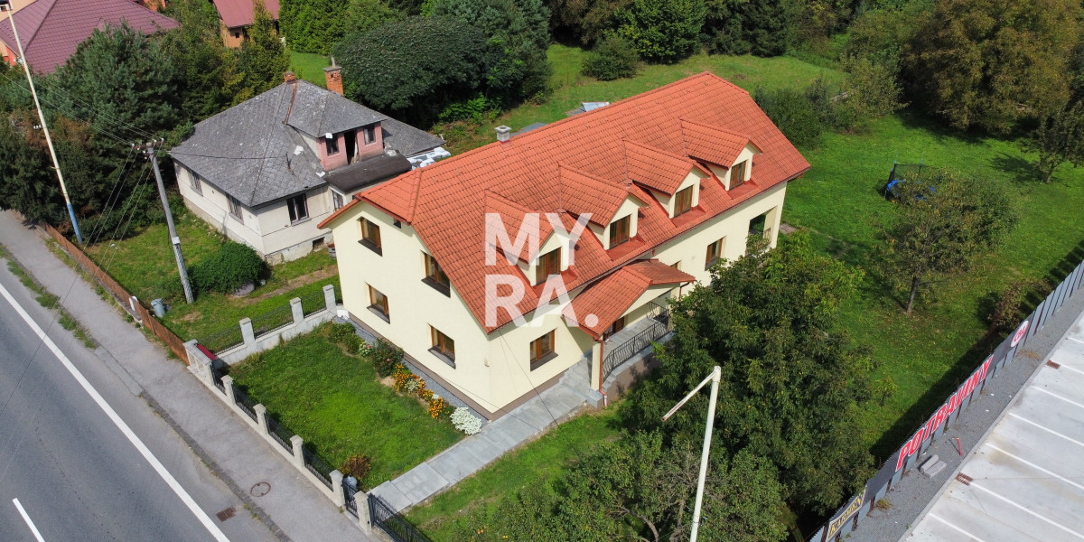NOVÁ CENA ! / Rodinný dom aj na podnikanie / Kračúnovce 25 km od Prešova