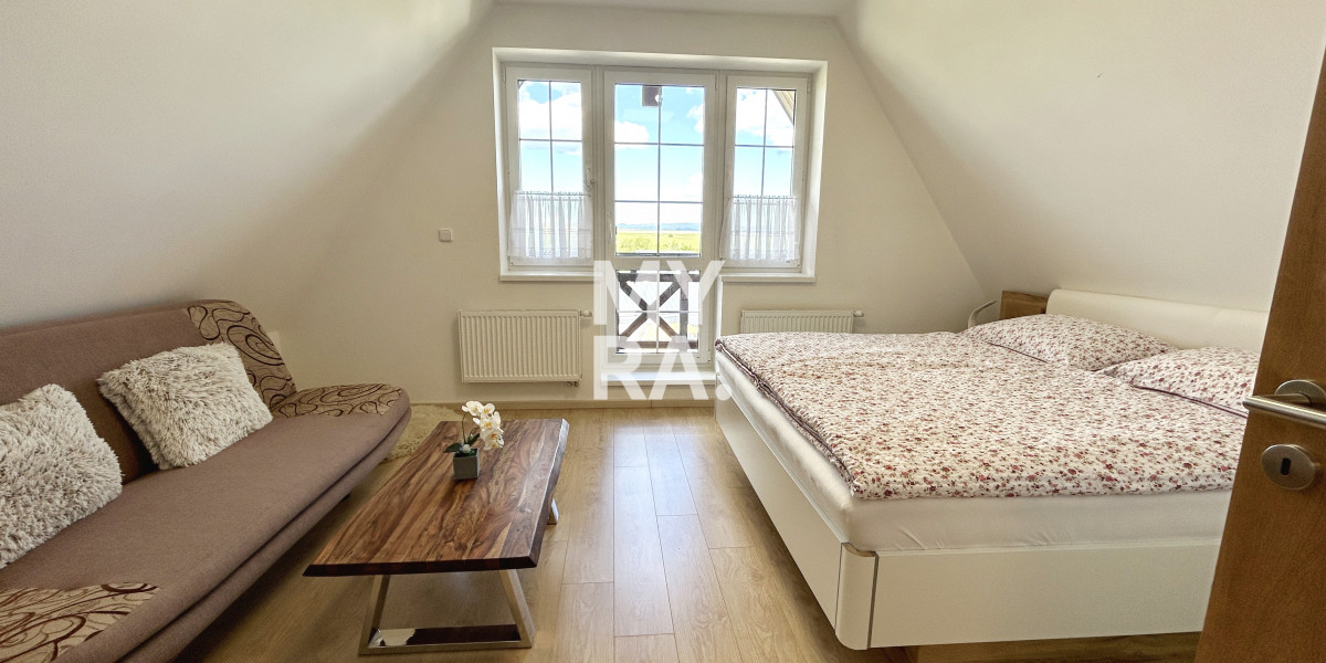 PRENÁJOM / 4-izbový mezonet 133 m2 s dvoma balkónmi / Vysoké Tatry