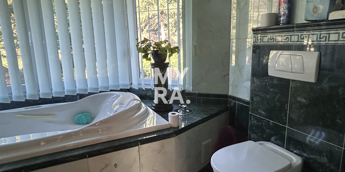 PREDAJ / Rodinná vila 479 m2 / Za Kalváriou, Prešov