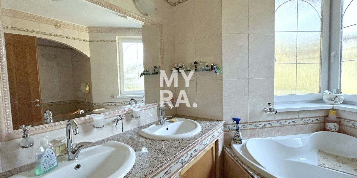 PREDAJ / Rodinná vila 479 m2 / Za Kalváriou, Prešov