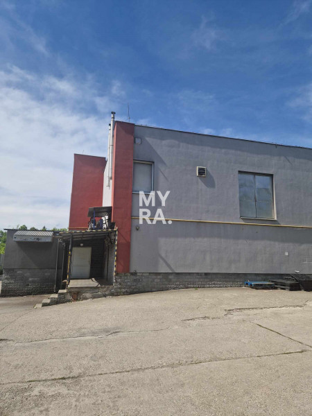 Exkluzívne - prevádzková budova vo vlastnom areáli