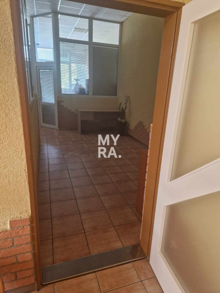 Exkluzívne - prevádzková budova vo vlastnom areáli