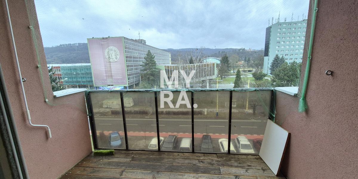 NA PRENÁJOM / 2-izbový byt, 61 m2, ul. 17. novembra, Prešov