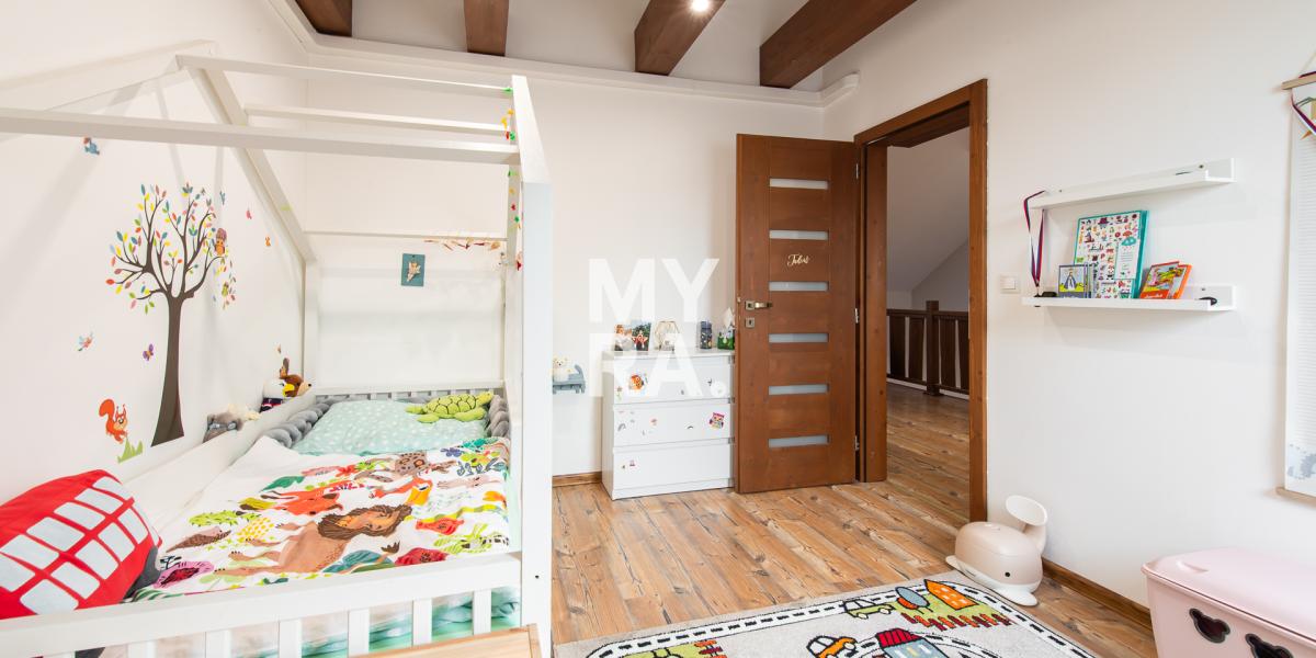 PREDAJ: 4-izbový nadštandardný mezonetový byt, 112 m², 2 kúpeľne, Budovateľská ulica, Prešov