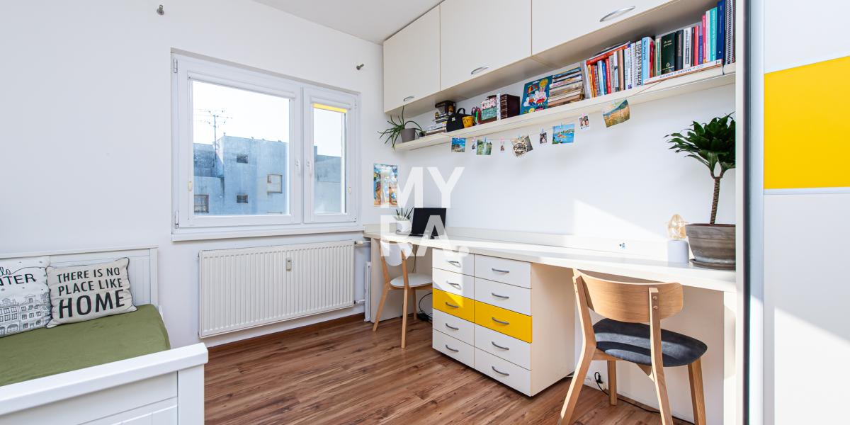 PREDAJ / 2,5-izbový byt 57 m2 s balkónom/ ul. Majakovského / Prešov