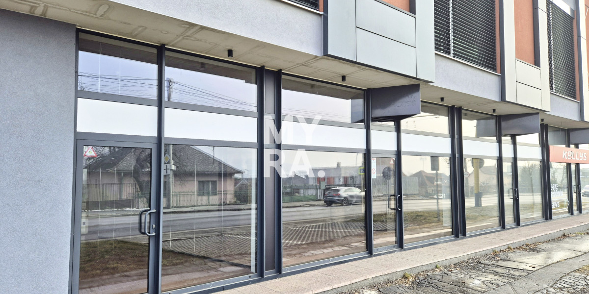 PRENÁJOM / obchodné priestory 240 m2 / ul. Sabinovská, Prešov