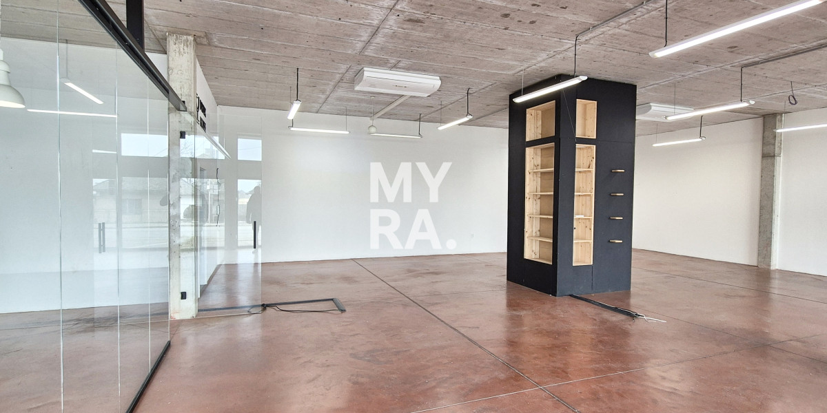 PRENÁJOM / obchodné priestory 240 m2 / ul. Sabinovská, Prešov