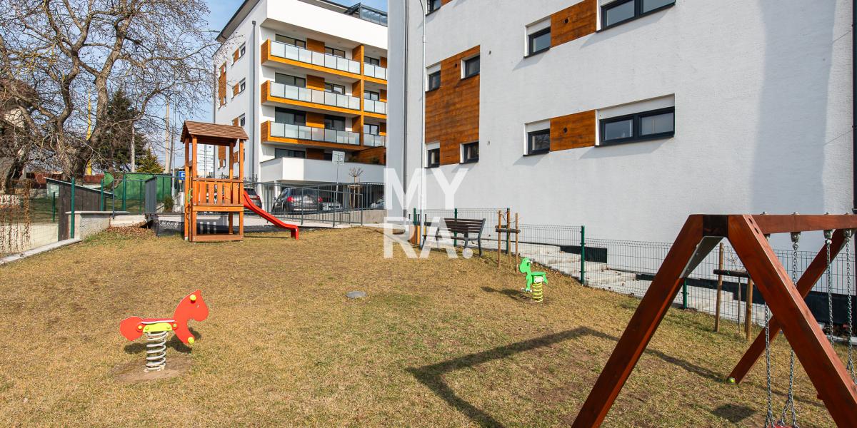 Moderný byt s lodžiou a balkónom – 93 m²  – ul. Solivarská, Prešov