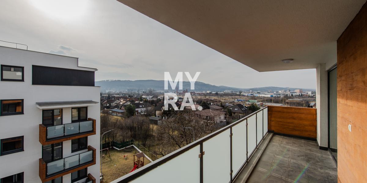 Moderný byt s lodžiou a balkónom – 93 m²  – ul. Solivarská, Prešov