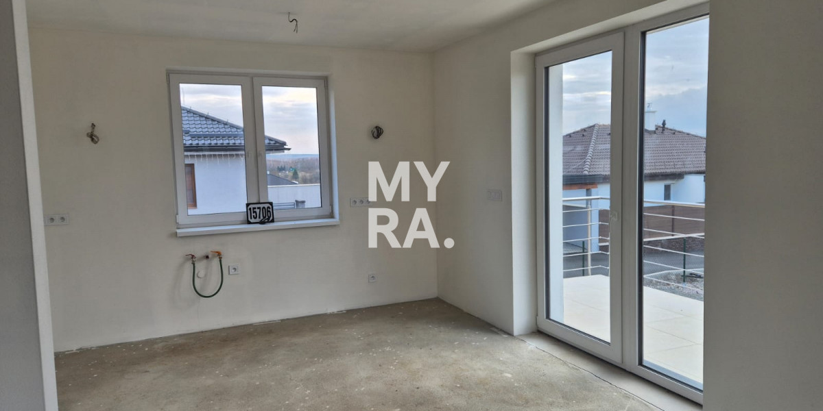 Šalgovík - rodinný dom s terasou + záhrada + 2 parkovacie miesta