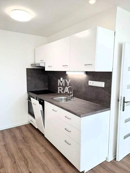 Prenájom - 2 izbový byt - Polárna - Jazero