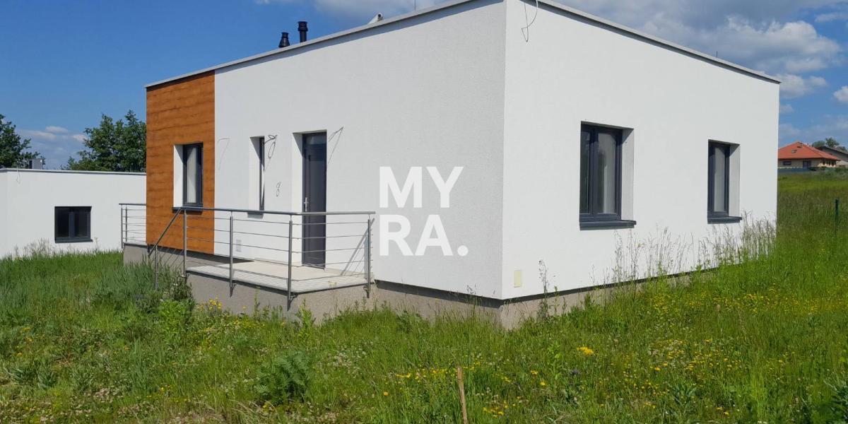 Šalgovík - rodinný dom s terasou + záhrada + 2 parkovacie miesta