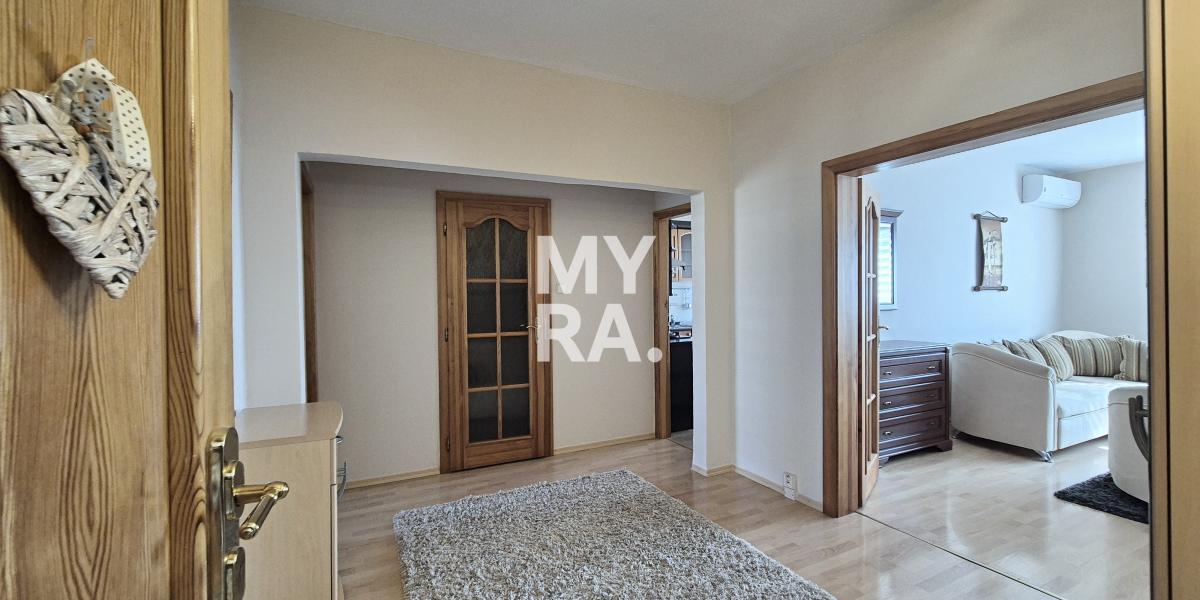 Prenájom 3-izb. bytu s loggiou – Košice KVP, Dénešová