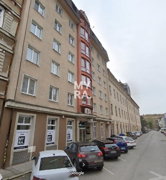 Prenájom 2 kancelárií v budove CONOX na Garbiarskej 5