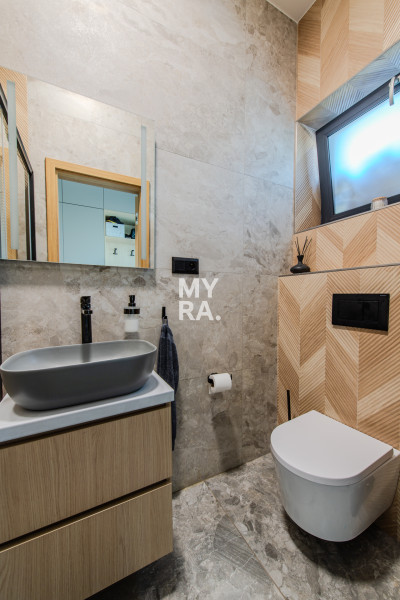 Na predaj moderný 5-izbový rodinný dom – Prešov, Šalgovik