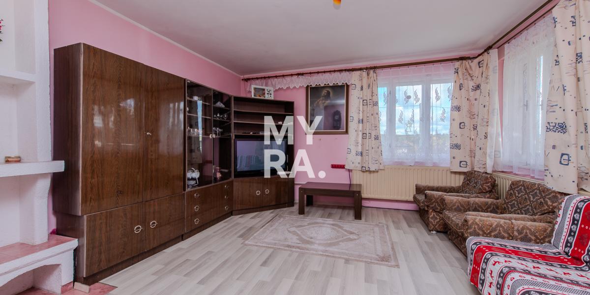 Rodinný dom s rovinatým  pozemkom 2970 m² ! - Lúčka, okres Svidník