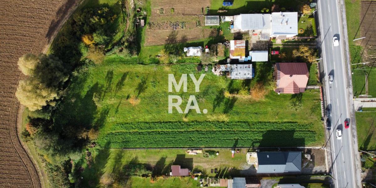Rodinný dom s rovinatým  pozemkom 2970 m² ! - Lúčka, okres Svidník