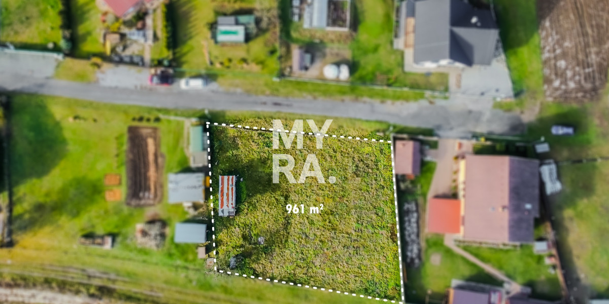 Stavebný pozemok 961 m² s projektom a stavebným povolením, Kapušany